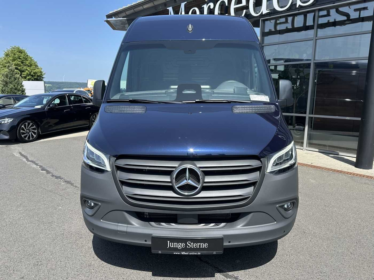 Mercedes-Benz Sprinter 317 CDI 3665 9G Klima Kamera MBUX LED - Furgone chiuso: foto 2 Mercedes-Benz Sprinter 317 CDI 3665 9G Klima Kamera MBUX LED - Furgone chiuso: foto 2
