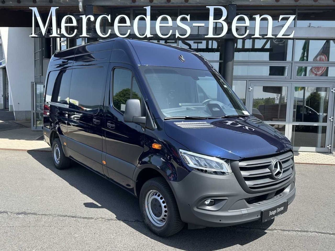 Mercedes-Benz Sprinter 317 CDI 3665 9G Klima Kamera MBUX LED - Furgone chiuso: foto 1 Mercedes-Benz Sprinter 317 CDI 3665 9G Klima Kamera MBUX LED - Furgone chiuso: foto 1