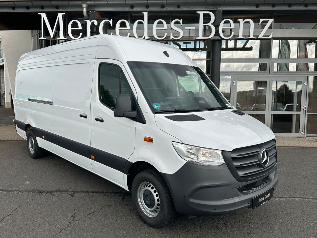 Mercedes-Benz Sprinter 317 CDI 9G 4325 Klima Kamera SHZ AHK - Furgone chiuso: foto 1 Mercedes-Benz Sprinter 317 CDI 9G 4325 Klima Kamera SHZ AHK - Furgone chiuso: foto 1