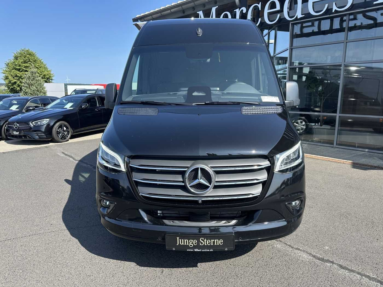 Mercedes-Benz Sprinter 319 CDI 4325 AHK DISTRONIC 360 Klima - Furgone chiuso: foto 2 Mercedes-Benz Sprinter 319 CDI 4325 AHK DISTRONIC 360 Klima - Furgone chiuso: foto 2
