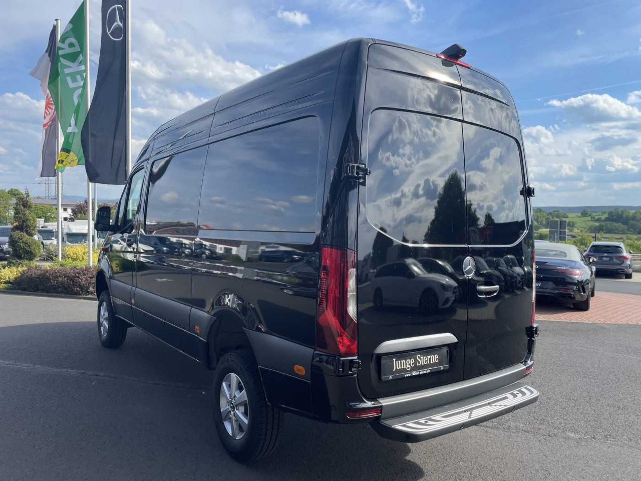 Mercedes-Benz Sprinter 319 CDI 4x4 3665 Klima Kamera MBUX LED - Furgone chiuso: foto 3 Mercedes-Benz Sprinter 319 CDI 4x4 3665 Klima Kamera MBUX LED - Furgone chiuso: foto 3