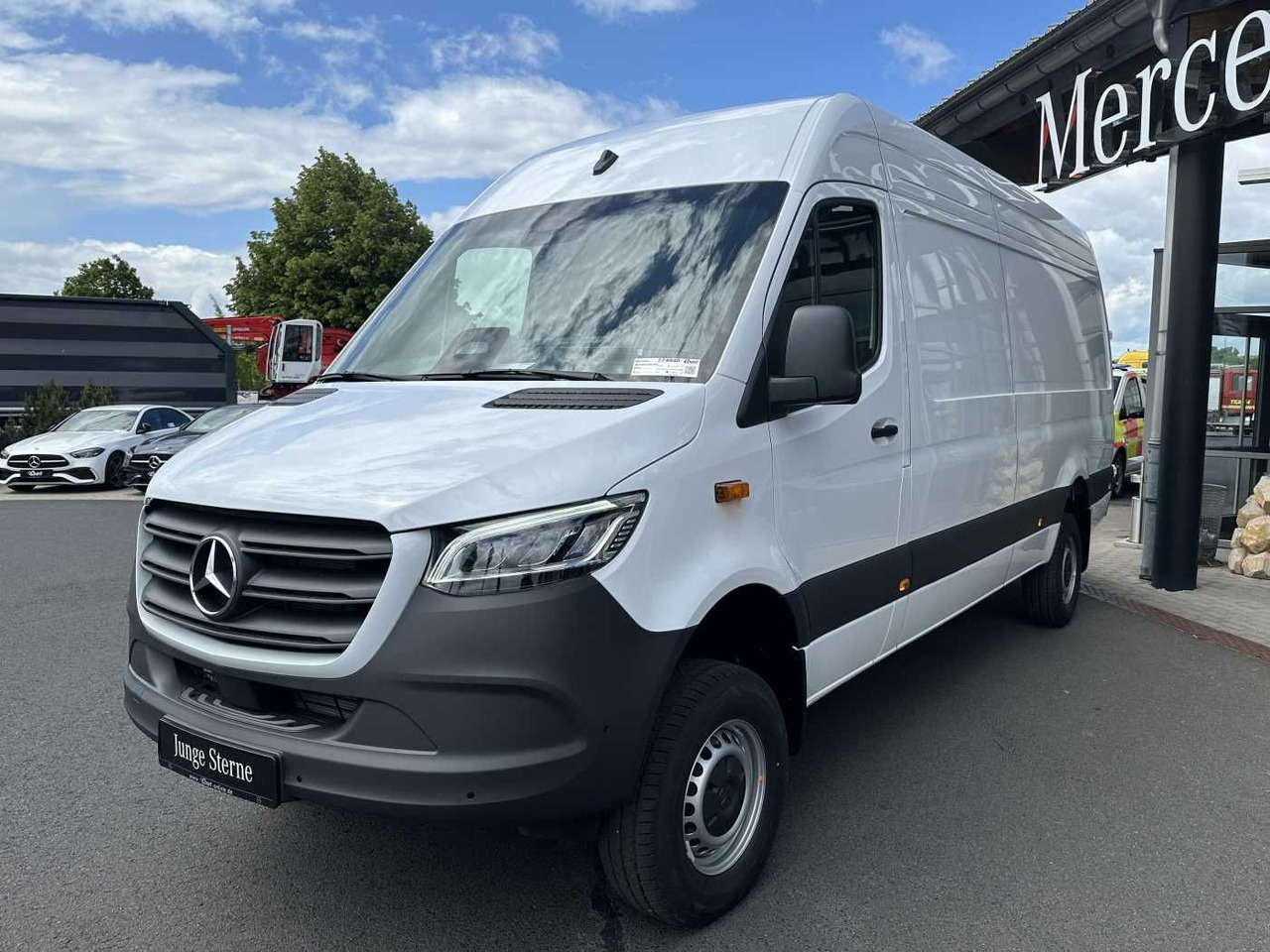 Mercedes-Benz Sprinter 319 CDI 4x4 4325 Kamera LED SHZ MBUX - Furgone chiuso: foto 3 Mercedes-Benz Sprinter 319 CDI 4x4 4325 Kamera LED SHZ MBUX - Furgone chiuso: foto 3