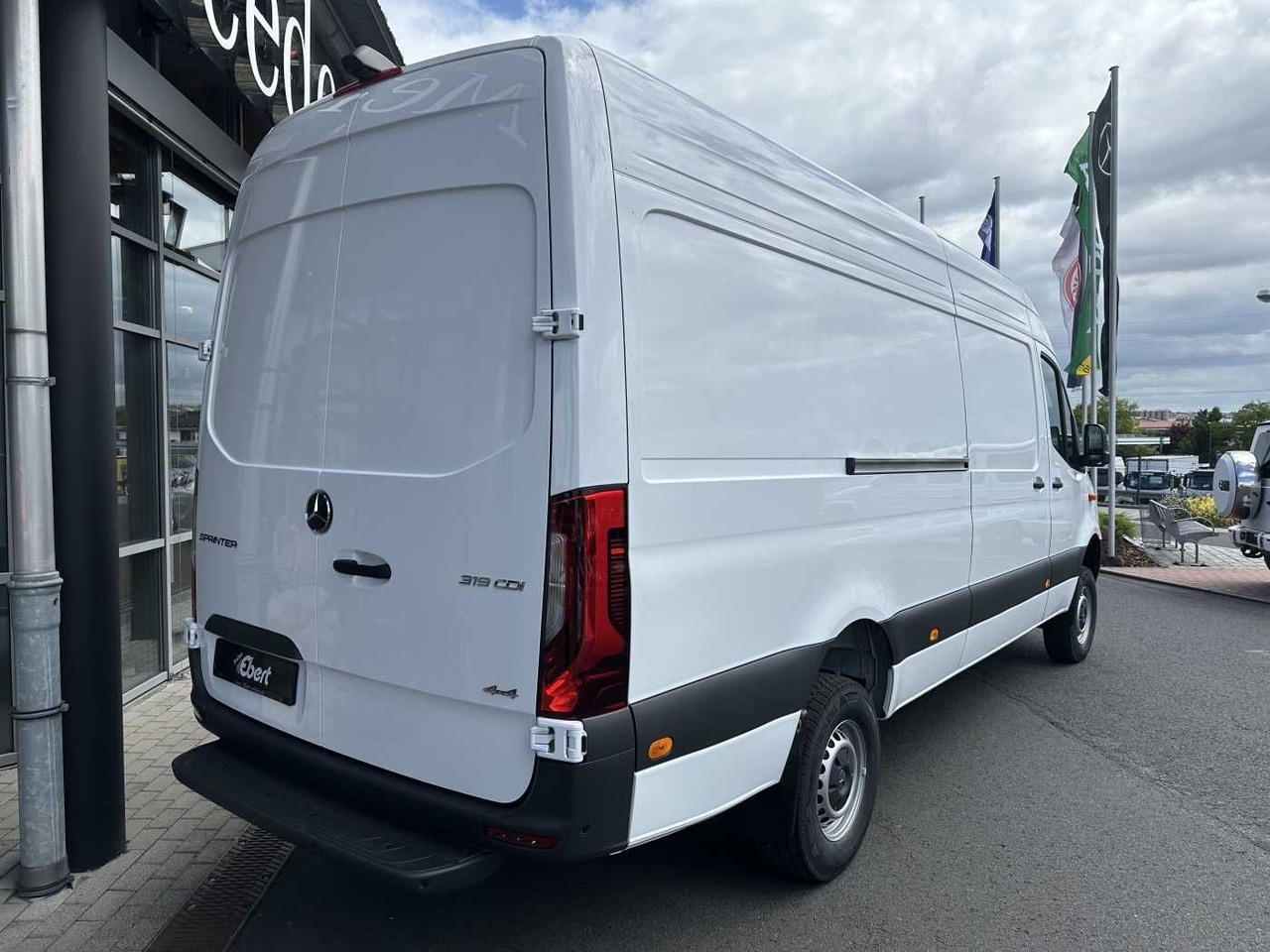Mercedes-Benz Sprinter 319 CDI 4x4 4325 Kamera LED SHZ MBUX - Furgone chiuso: foto 4 Mercedes-Benz Sprinter 319 CDI 4x4 4325 Kamera LED SHZ MBUX - Furgone chiuso: foto 4