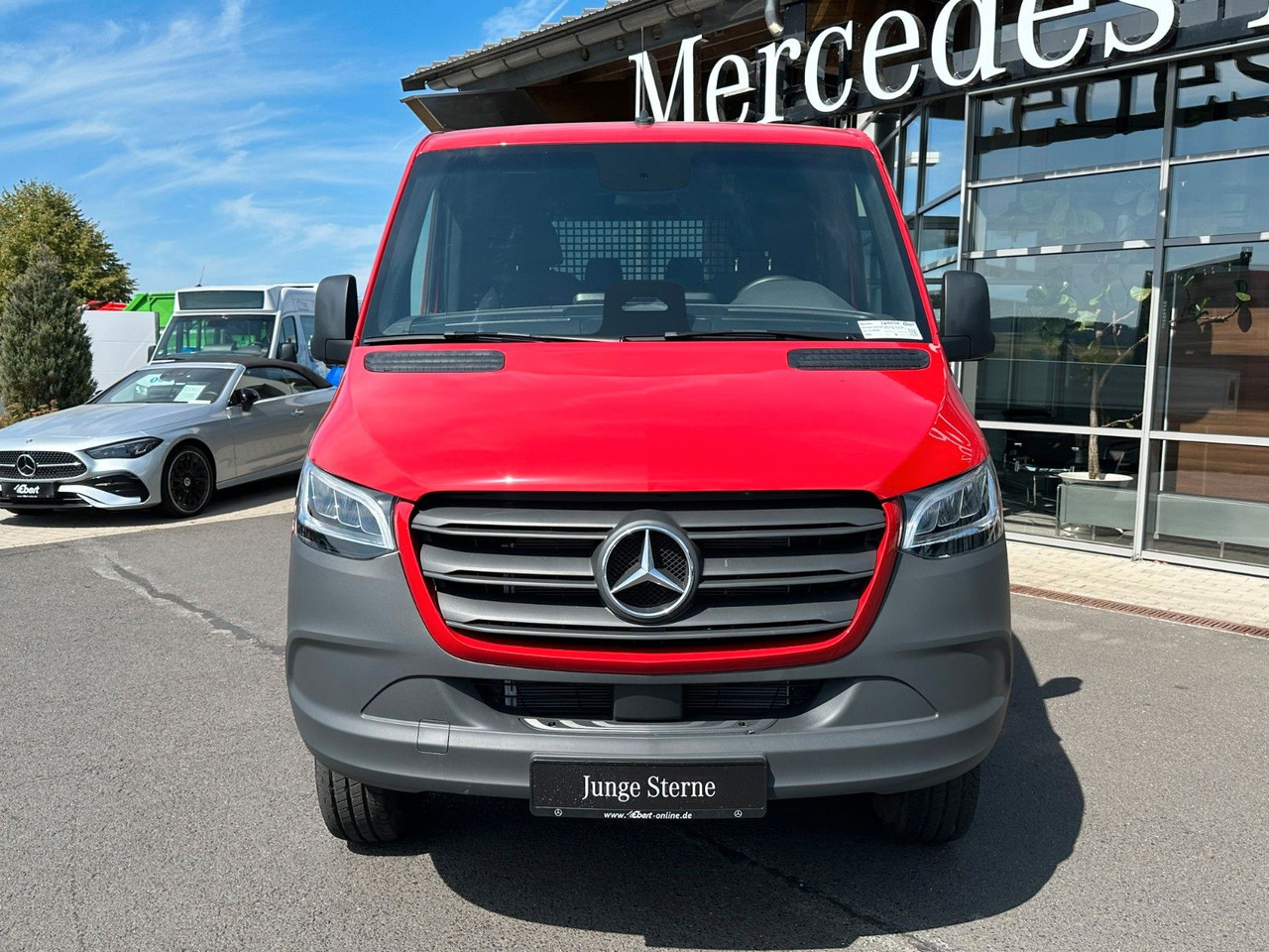 Mercedes-Benz Sprinter 319 CDI 4x4 DoKa Klima AHK3,5to - Furgone con cassone fisso, Furgone doppia cabina: foto 2 Mercedes-Benz Sprinter 319 CDI 4x4 DoKa Klima AHK3,5to - Furgone con cassone fisso, Furgone doppia cabina: foto 2