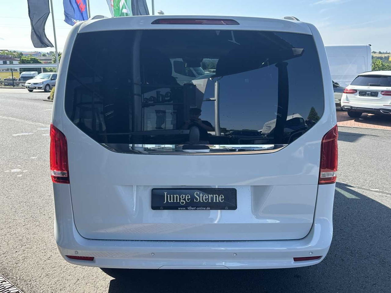 Mercedes-Benz V 300 d AVA ED 6Sitze Burmester 360Kamera el Tür - Autovettura: foto 5 Mercedes-Benz V 300 d AVA ED 6Sitze Burmester 360Kamera el Tür - Autovettura: foto 5
