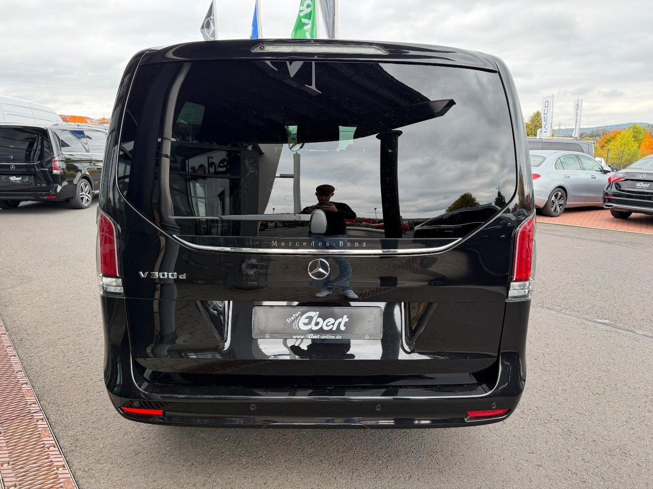 Mercedes-Benz V 300 d AVANTGARDE Extralang 360Kamera Standh - Station wagon: foto 5 Mercedes-Benz V 300 d AVANTGARDE Extralang 360Kamera Standh - Station wagon: foto 5