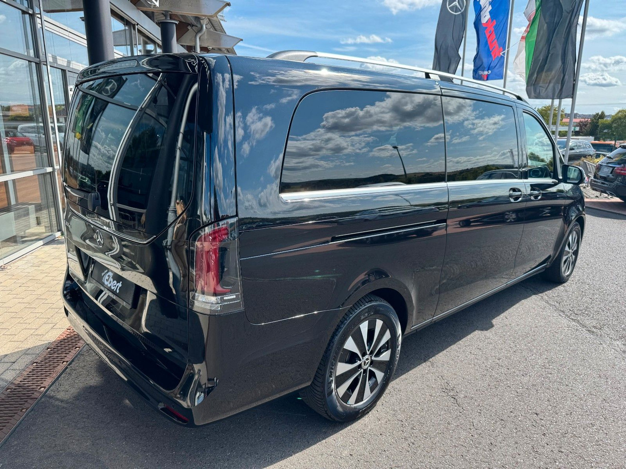 Mercedes-Benz V 300 d AVANTGARDE Extralang 360Kamera Standheiz - Station wagon: foto 5 Mercedes-Benz V 300 d AVANTGARDE Extralang 360Kamera Standheiz - Station wagon: foto 5