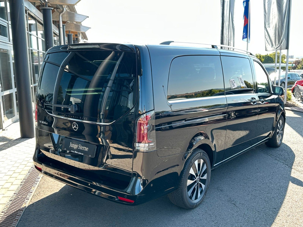 Mercedes-Benz V 300 d AVANTGARDE Extralang 360Kamera Standheiz - Station wagon: foto 4 Mercedes-Benz V 300 d AVANTGARDE Extralang 360Kamera Standheiz - Station wagon: foto 4