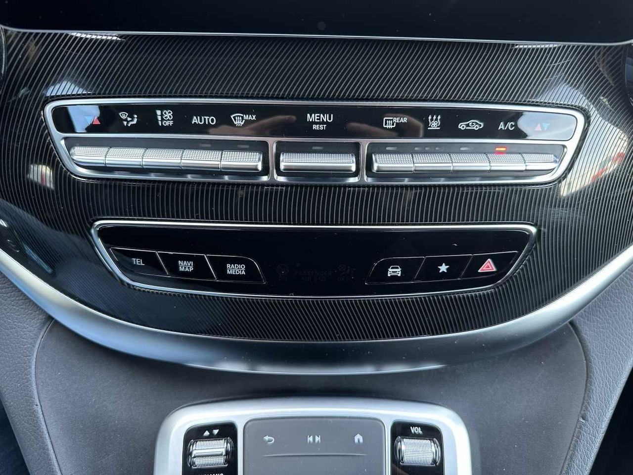Autovettura Mercedes-Benz V 300 d EDITION 4MATIC DISTRONIC AHK LED Kamera: foto 15