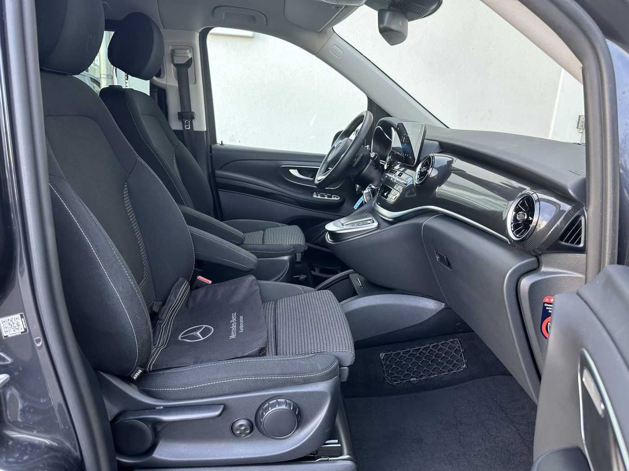 Autovettura Mercedes-Benz V 300 d EDITION 4MATIC DISTRONIC AHK LED Kamera: foto 8