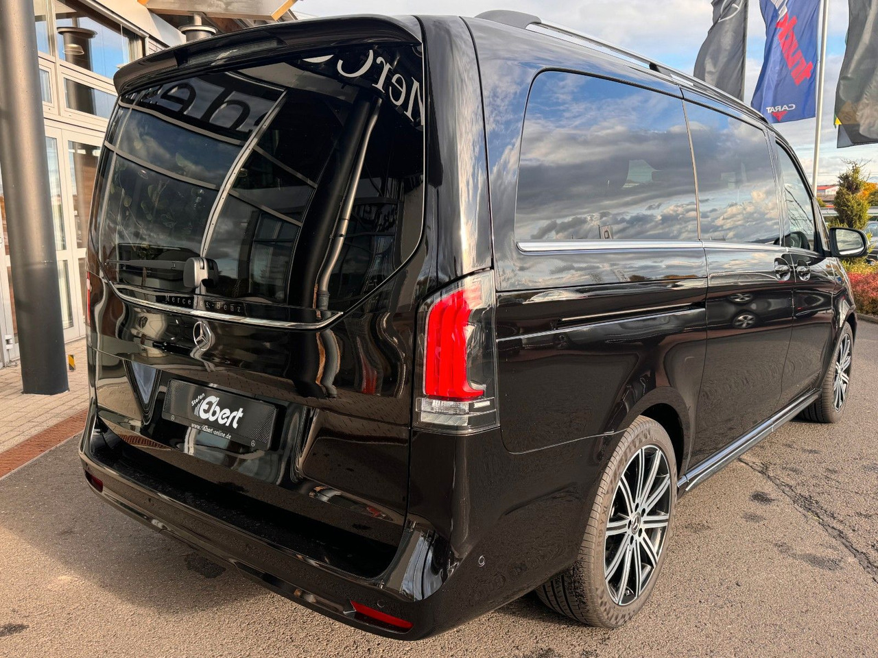 Mercedes-Benz V 300 d EXCLUSIVE AIRMATIC AHK2,5 Standheiz - Station wagon: foto 4 Mercedes-Benz V 300 d EXCLUSIVE AIRMATIC AHK2,5 Standheiz - Station wagon: foto 4