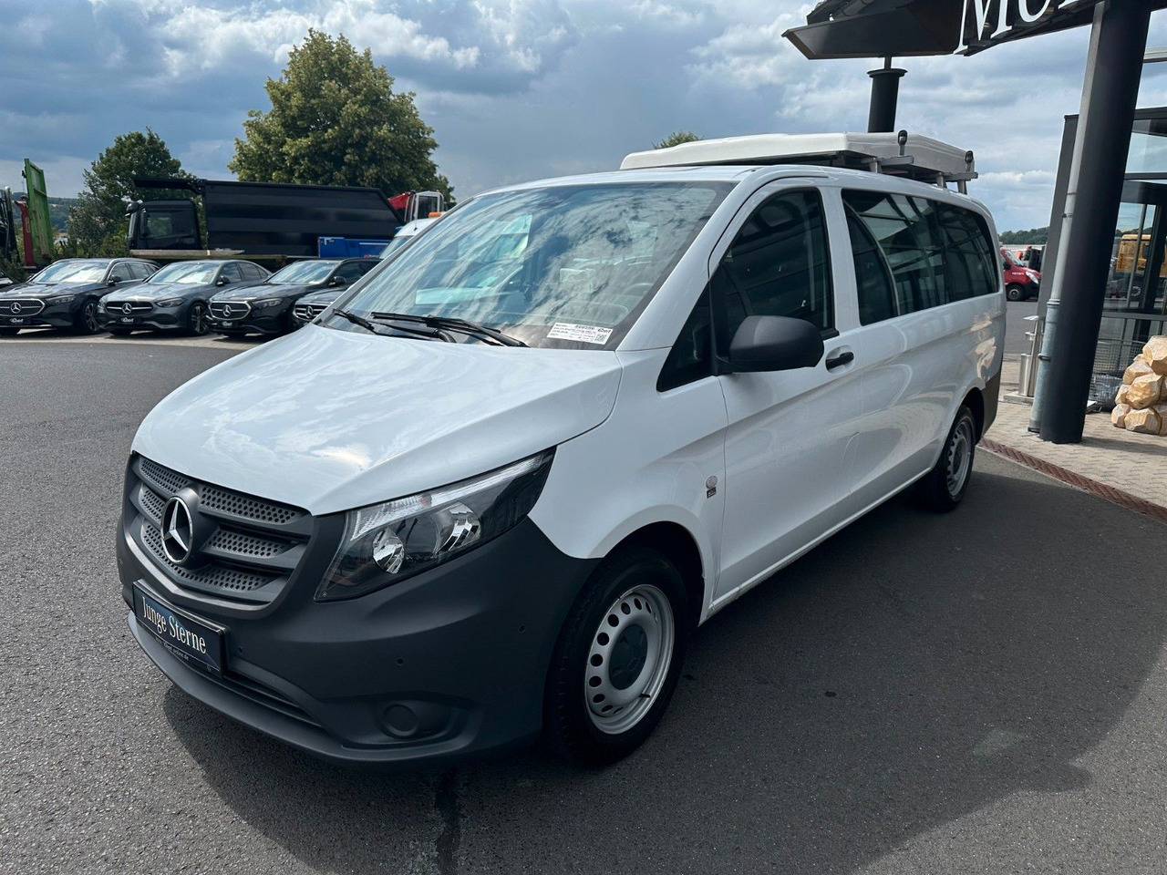 Mercedes-Benz Vito 111 CDI Tourer Begleitfahrzeug BF3+ / WVZ - Pulmino: foto 4 Mercedes-Benz Vito 111 CDI Tourer Begleitfahrzeug BF3+ / WVZ - Pulmino: foto 4