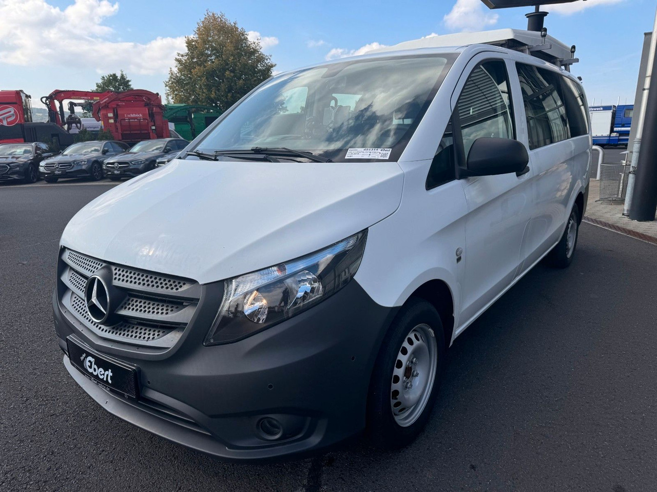 Mercedes-Benz Vito 114 CDI Tourer Begleitfahrzeug BF3+ / WVZ - Pulmino: foto 3 Mercedes-Benz Vito 114 CDI Tourer Begleitfahrzeug BF3+ / WVZ - Pulmino: foto 3