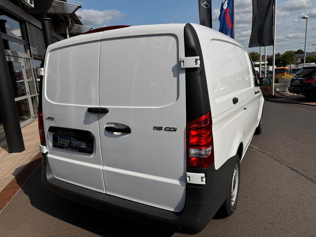 Mercedes-Benz Vito 116 CDI 3200 Klima Kamera Audio40 - Furgone chiuso: foto 4 Mercedes-Benz Vito 116 CDI 3200 Klima Kamera Audio40 - Furgone chiuso: foto 4