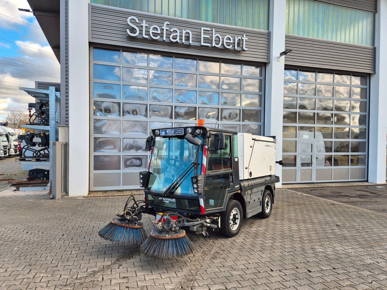 Schmidt Swingo Compact 200+ Klima - Spazzatrice stradale: foto 5 Schmidt Swingo Compact 200+ Klima - Spazzatrice stradale: foto 5