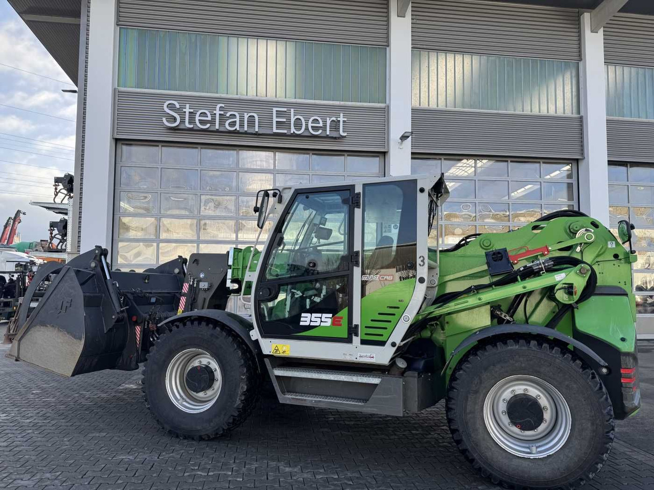 Sennebogen 355 E / Greifschaufel / nur 998h! - Pala gommata: foto 4 Sennebogen 355 E / Greifschaufel / nur 998h! - Pala gommata: foto 4