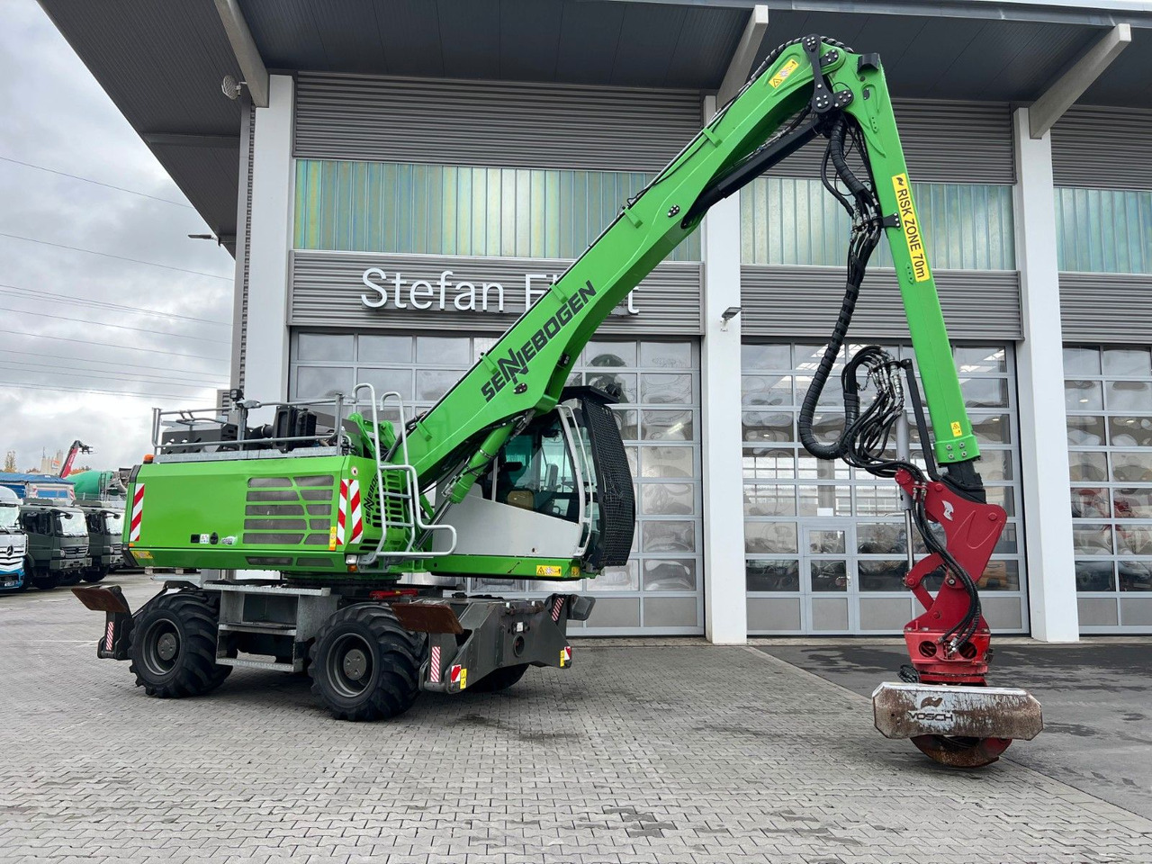 Sennebogen 718 / inkl. Vosch Fällzange / nur 1.965h! - Escavatore gommato: foto 2 Sennebogen 718 / inkl. Vosch Fällzange / nur 1.965h! - Escavatore gommato: foto 2