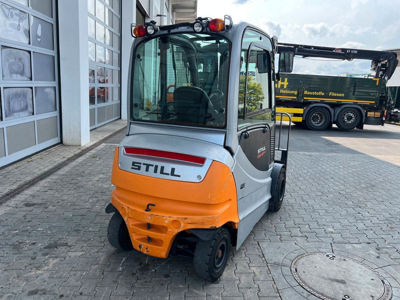 Still RX60-30L/600 / 04/2025 / Hubhöhe 4.580mm / SS - Carrello elevatore elettrico: foto 5 Still RX60-30L/600 / 04/2025 / Hubhöhe 4.580mm / SS - Carrello elevatore elettrico: foto 5