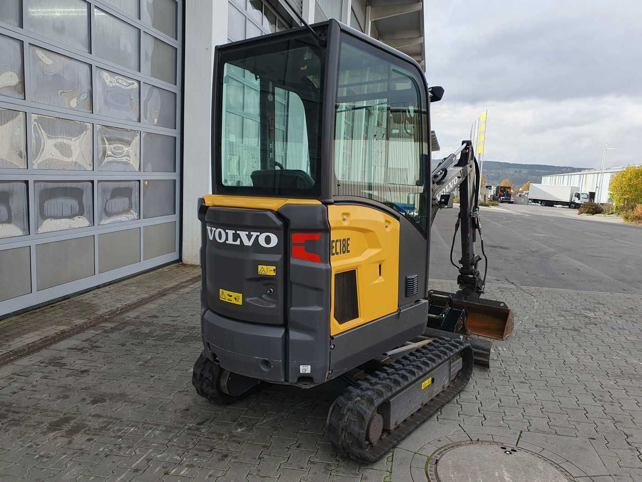 Volvo EC18E / nur 415h! / MS01 / 2021 / inkl 2x Löffel - Miniescavatore: foto 3 Volvo EC18E / nur 415h! / MS01 / 2021 / inkl 2x Löffel - Miniescavatore: foto 3