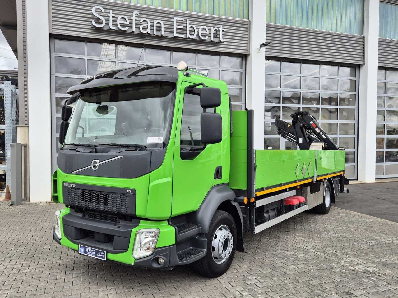 Volvo FL 42 R Kran Hiab XS 088 Funk bis 14 m! Kamera - Camion con gru: foto 2 Volvo FL 42 R Kran Hiab XS 088 Funk bis 14 m! Kamera - Camion con gru: foto 2