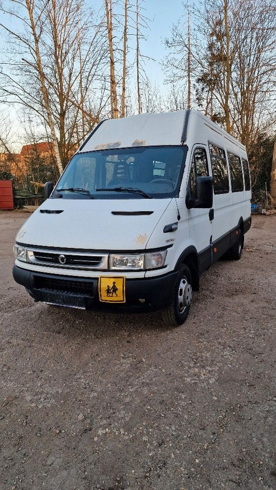 Iveco Daily 3.0 lit. Motor - Minibus, Pulmino: foto 3 Iveco Daily 3.0 lit. Motor - Minibus, Pulmino: foto 3