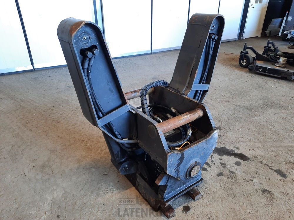 Niskakangas Kallistuva väliliitin S60-S60 suojattu - Attacco rapido per Macchina da cantiere: foto 2 Niskakangas Kallistuva väliliitin S60-S60 suojattu - Attacco rapido per Macchina da cantiere: foto 2