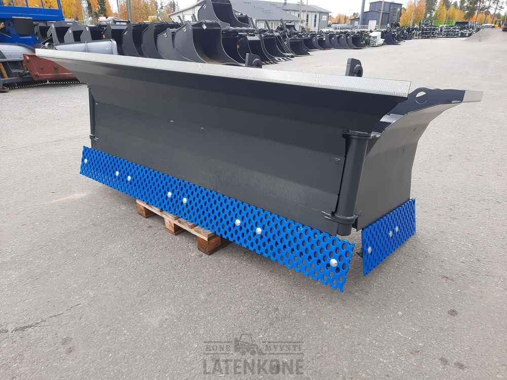 Volvo U-aura 400-240 HW - Lama neve: foto 5 Volvo U-aura 400-240 HW - Lama neve: foto 5