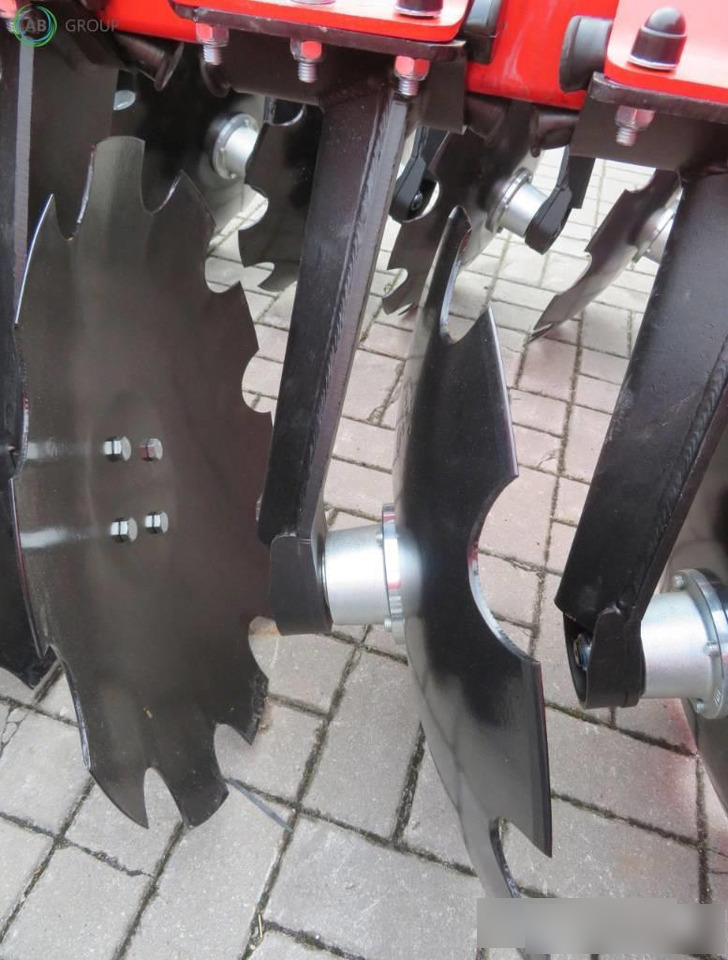 Awemak hydraulic folding disc harrow Ozyrys BTH40, 4 m - Erpice a dischi: foto 5 Awemak hydraulic folding disc harrow Ozyrys BTH40, 4 m - Erpice a dischi: foto 5