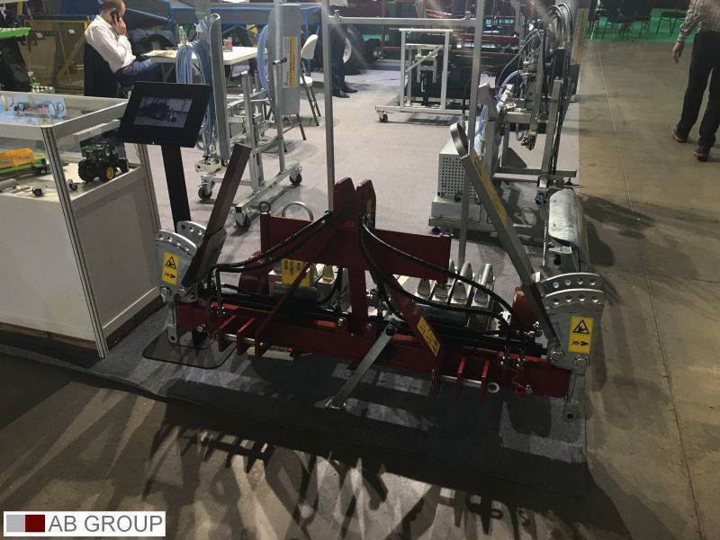 Macchina per la lavorazione del terreno Królik hydrauliczny podcinacz korzeni PKH: foto 8