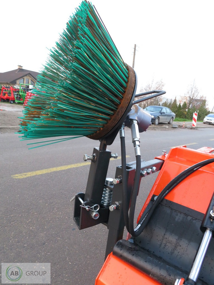 Metal-Technik sweeper 1,8m - Spazzola per Veicolo speciale/ Comunale: foto 5 Metal-Technik sweeper 1,8m - Spazzola per Veicolo speciale/ Comunale: foto 5