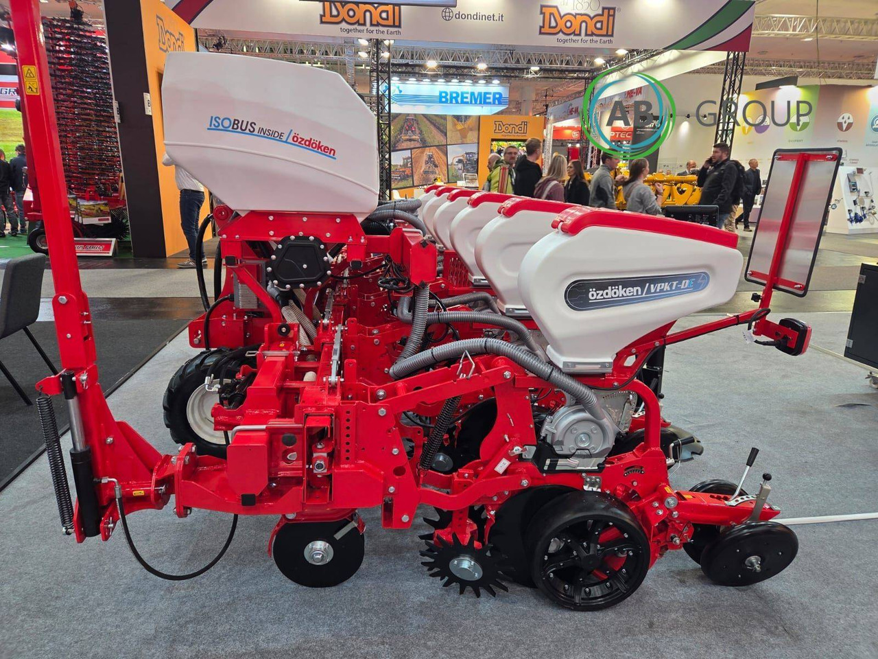 Siewnik OZDOKEN 6-rzędowy VPKT-DGE6 napęd elektryczny i ISOBUS - Seminatrice di precisione: foto 3 Siewnik OZDOKEN 6-rzędowy VPKT-DGE6 napęd elektryczny i ISOBUS - Seminatrice di precisione: foto 3