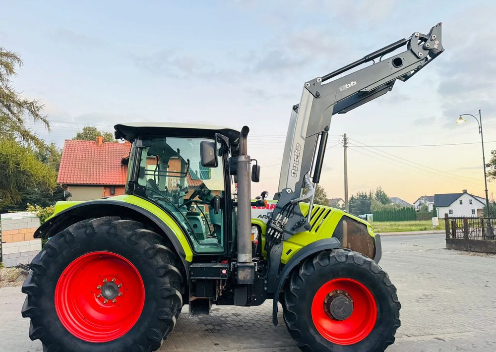 Claas ARION 620 - Trattore: foto 4 Claas ARION 620 - Trattore: foto 4