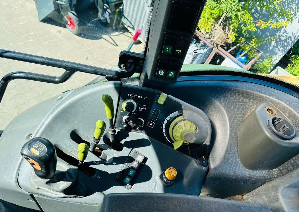 Claas Arion 410 - Trattore: foto 5 Claas Arion 410 - Trattore: foto 5
