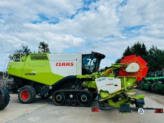 Claas LEXION 750 - Mietitrebbia: foto 1 Claas LEXION 750 - Mietitrebbia: foto 1