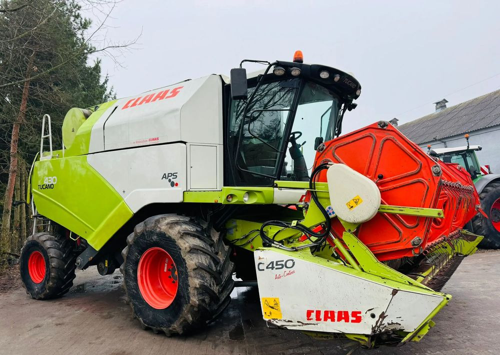 Claas TUCANO 430 APS - Mietitrebbia: foto 1 Claas TUCANO 430 APS - Mietitrebbia: foto 1