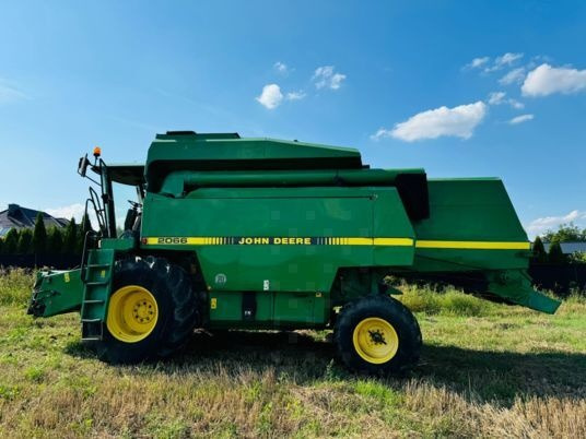 John Deere 2066 - Mietitrebbia: foto 2 John Deere 2066 - Mietitrebbia: foto 2