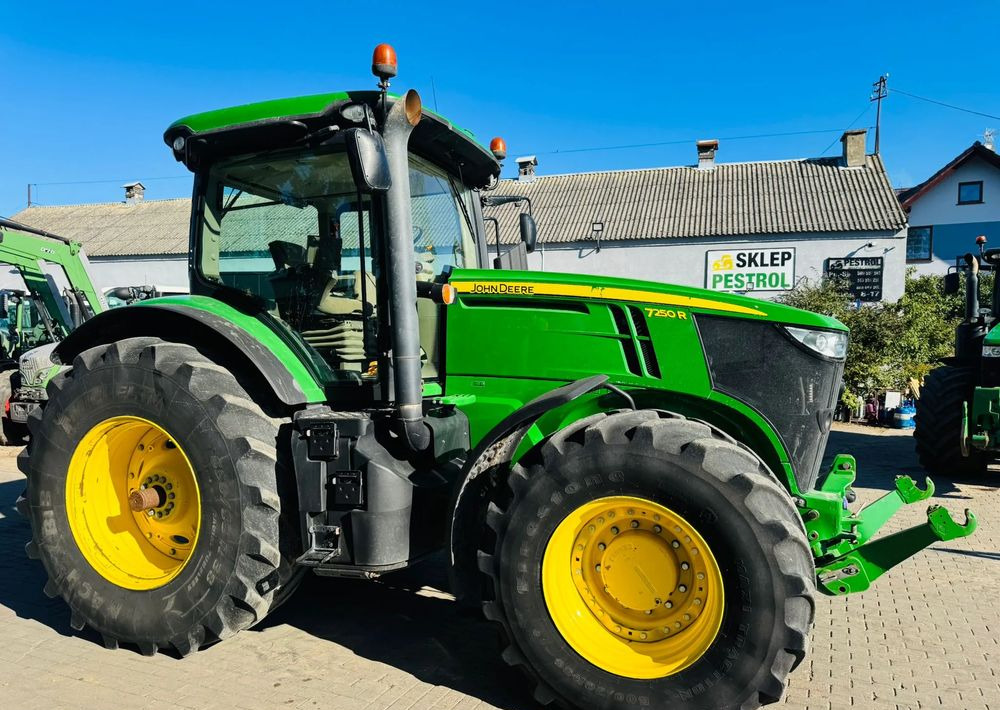 John Deere 7250R - Trattore: foto 3 John Deere 7250R - Trattore: foto 3