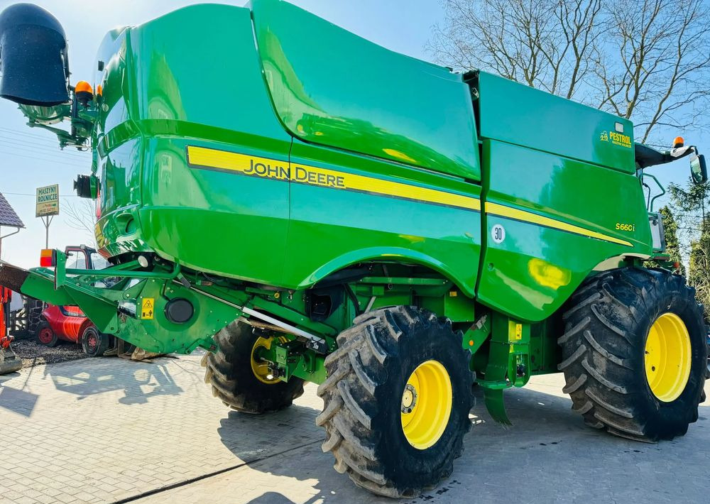 John Deere S660i - Mietitrebbia: foto 2 John Deere S660i - Mietitrebbia: foto 2