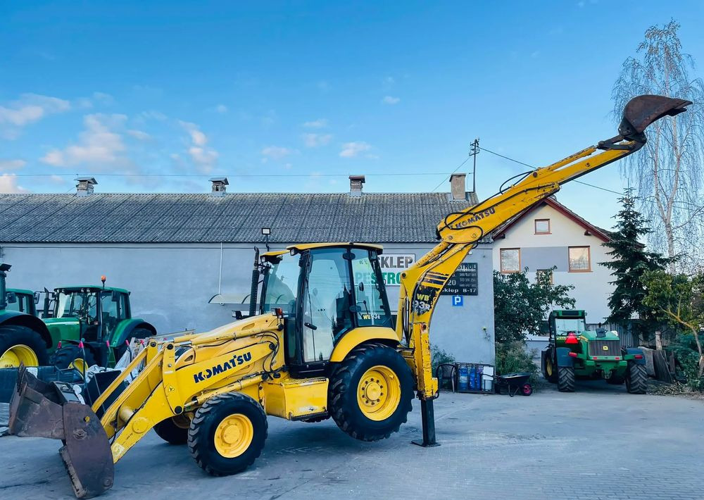 Komatsu WB93R - Terna: foto 2 Komatsu WB93R - Terna: foto 2