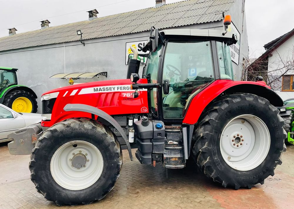 Massey Ferguson 7615 Dyna-6 - Trattore: foto 3 Massey Ferguson 7615 Dyna-6 - Trattore: foto 3