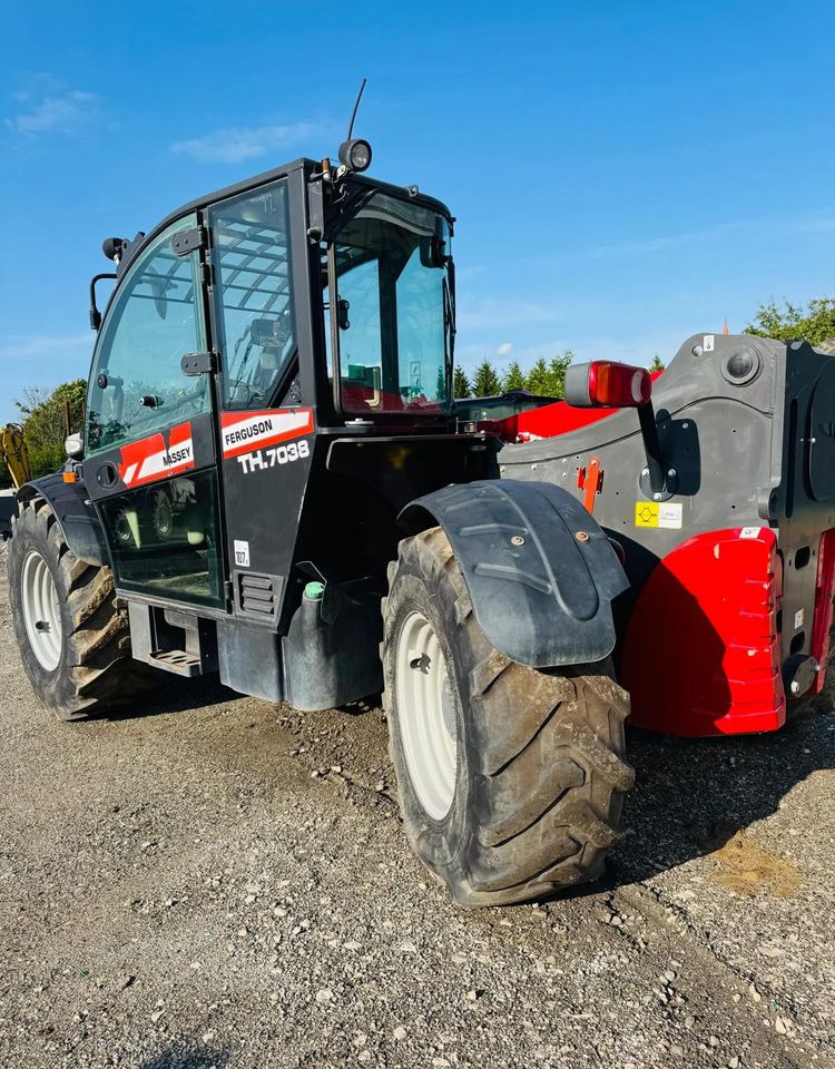 Massey Ferguson TH 70.38 - Sollevatore telescopico: foto 4 Massey Ferguson TH 70.38 - Sollevatore telescopico: foto 4