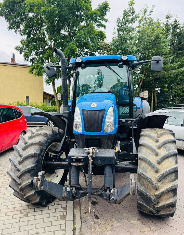 New Holland T6.175 - Trattore: foto 4 New Holland T6.175 - Trattore: foto 4