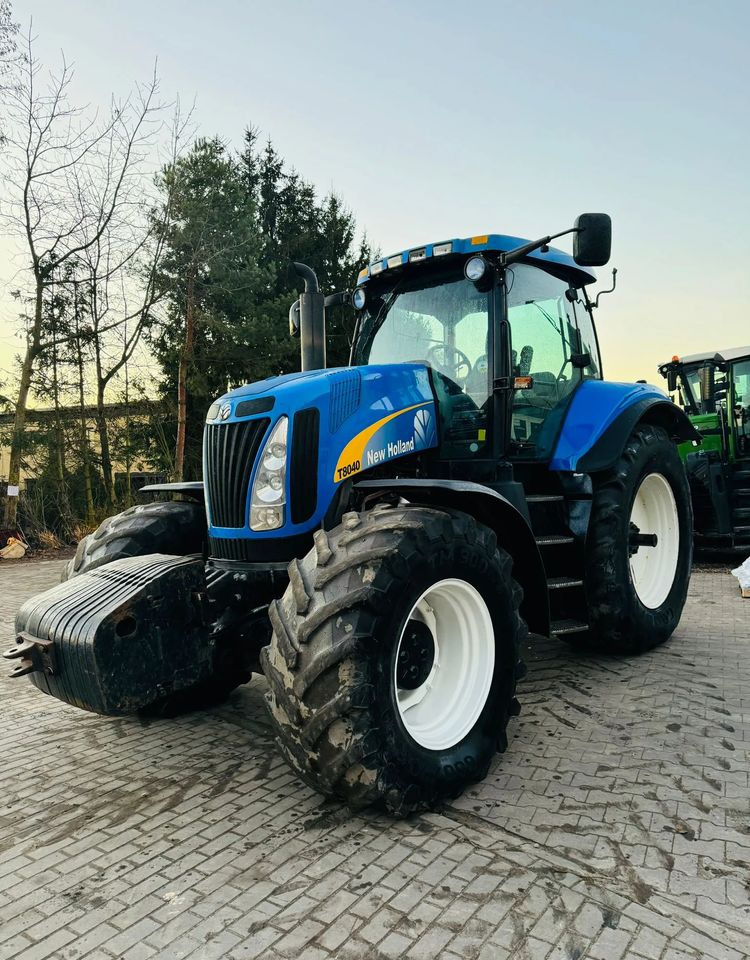 New Holland T8040 - Trattore: foto 1 New Holland T8040 - Trattore: foto 1