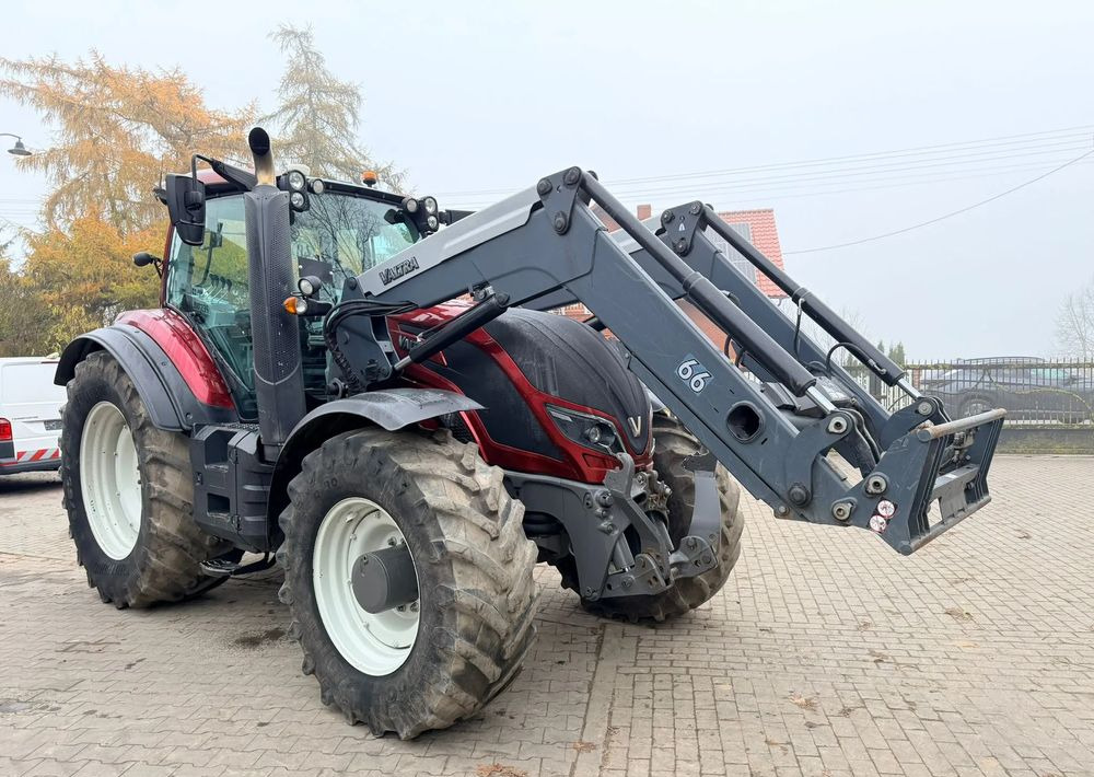 Valtra T174 - Trattore: foto 2 Valtra T174 - Trattore: foto 2