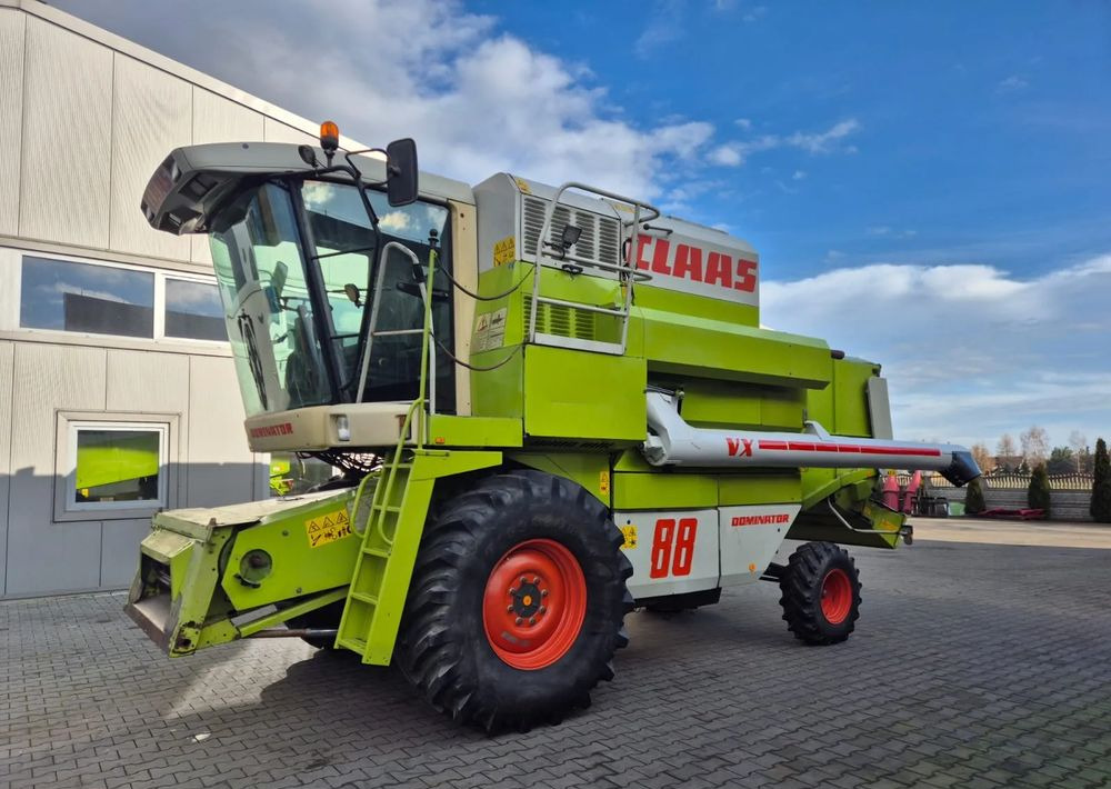 Claas Dominator VX 88 - Mietitrebbia: foto 1 Claas Dominator VX 88 - Mietitrebbia: foto 1