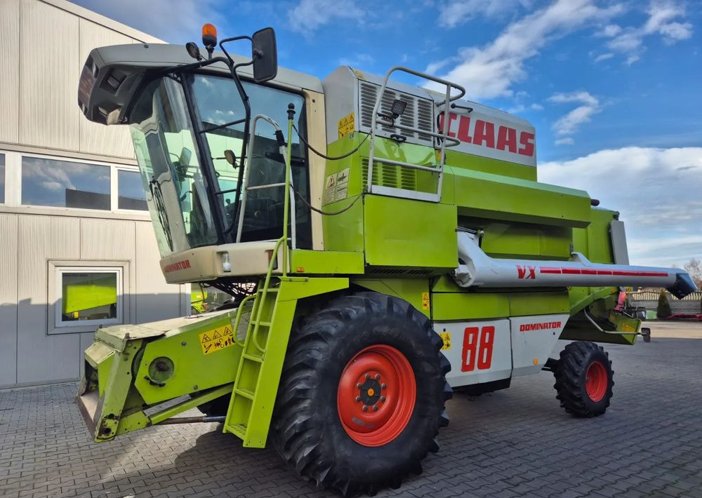 Claas Dominator VX 88 - Mietitrebbia: foto 5 Claas Dominator VX 88 - Mietitrebbia: foto 5