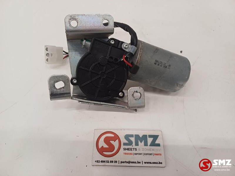 Caterpillar Windshield wiper motor Caterpillar - Tergicristallo per Mezzo di movimentazione: foto 2 Caterpillar Windshield wiper motor Caterpillar - Tergicristallo per Mezzo di movimentazione: foto 2