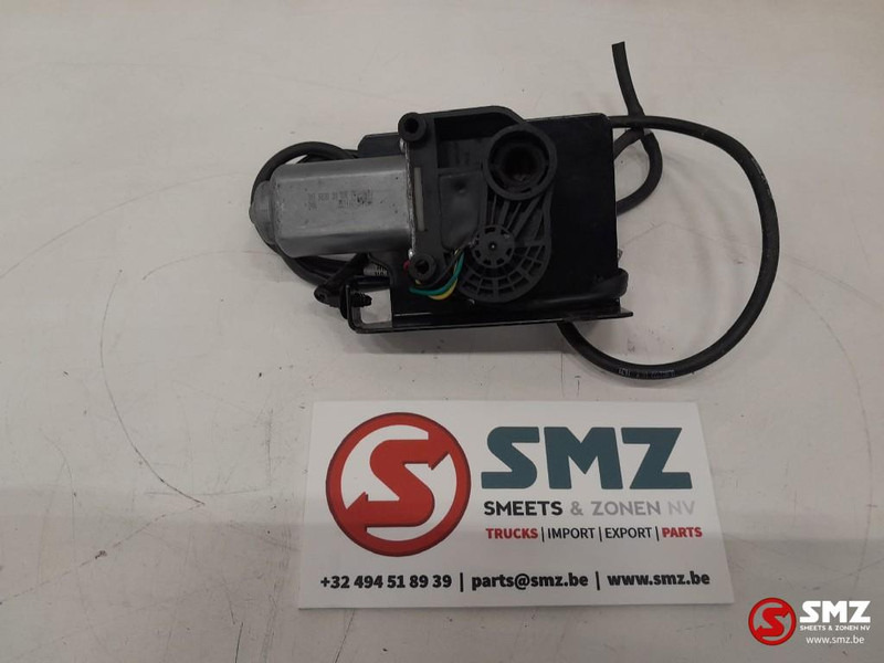 Caterpillar Windshield wiper motor caterpillar - Tergicristallo per Mezzo di movimentazione: foto 1 Caterpillar Windshield wiper motor caterpillar - Tergicristallo per Mezzo di movimentazione: foto 1