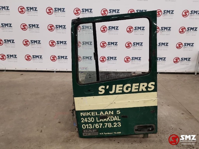 DAF Occ deur daf XF links - Porta e ricambi per Camion: foto 1 DAF Occ deur daf XF links - Porta e ricambi per Camion: foto 1