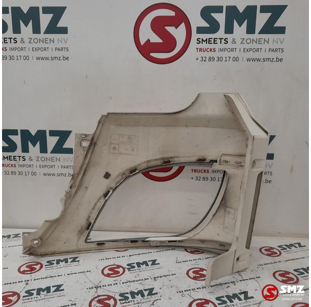 DAF Occ koplampkap rechts DAF - Fanale per Camion: foto 2 DAF Occ koplampkap rechts DAF - Fanale per Camion: foto 2